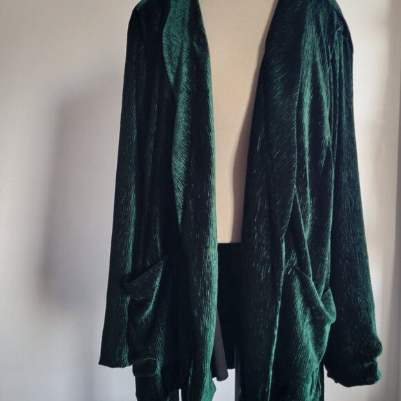 NWT Eloquii Women’s Velvet Dark Emerald Green Blazer with Belt (Size: 22) - Picture 5 of 16
